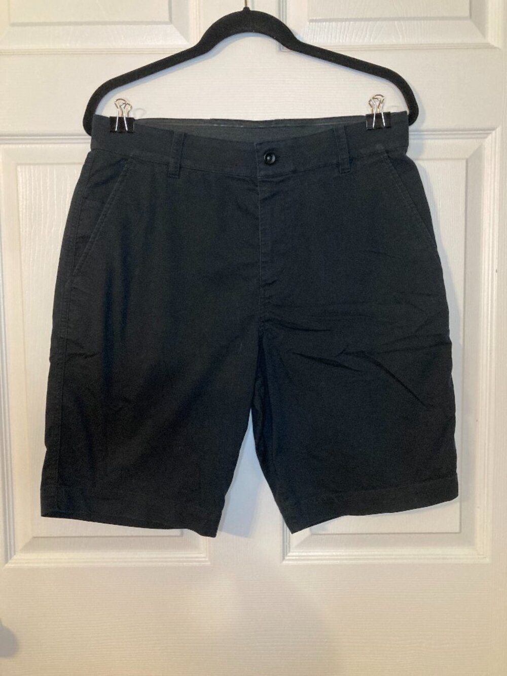 Nike Dri-FIT Men's Black UV Chino Golf Shorts - Size 32